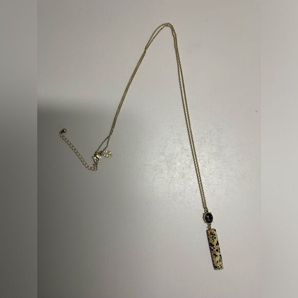 EUC. Multicolor bar/Jewel drop necklace. - Picture 2 of 2